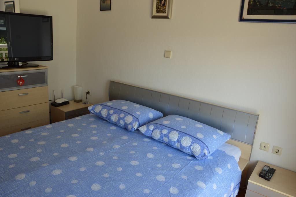 Apartments Babic Подстрана Экстерьер фото