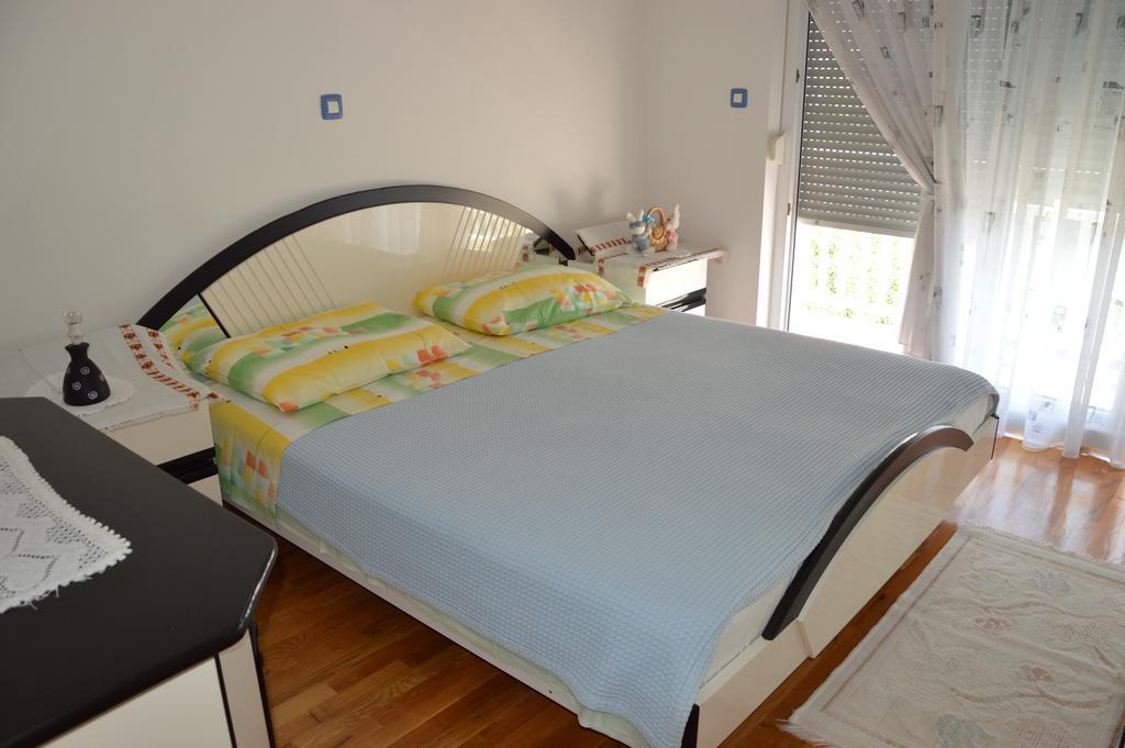 Apartments Babic Подстрана Экстерьер фото
