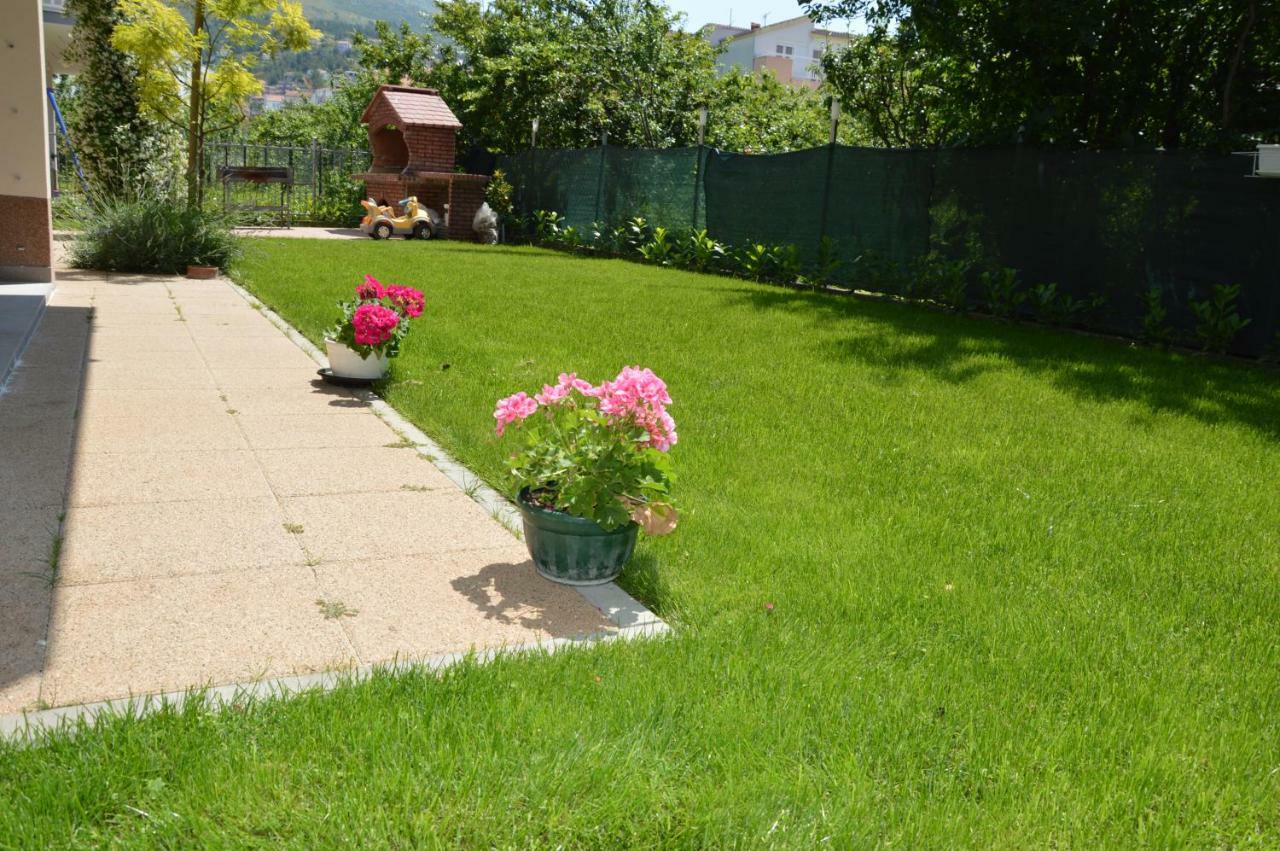 Apartments Babic Подстрана Экстерьер фото