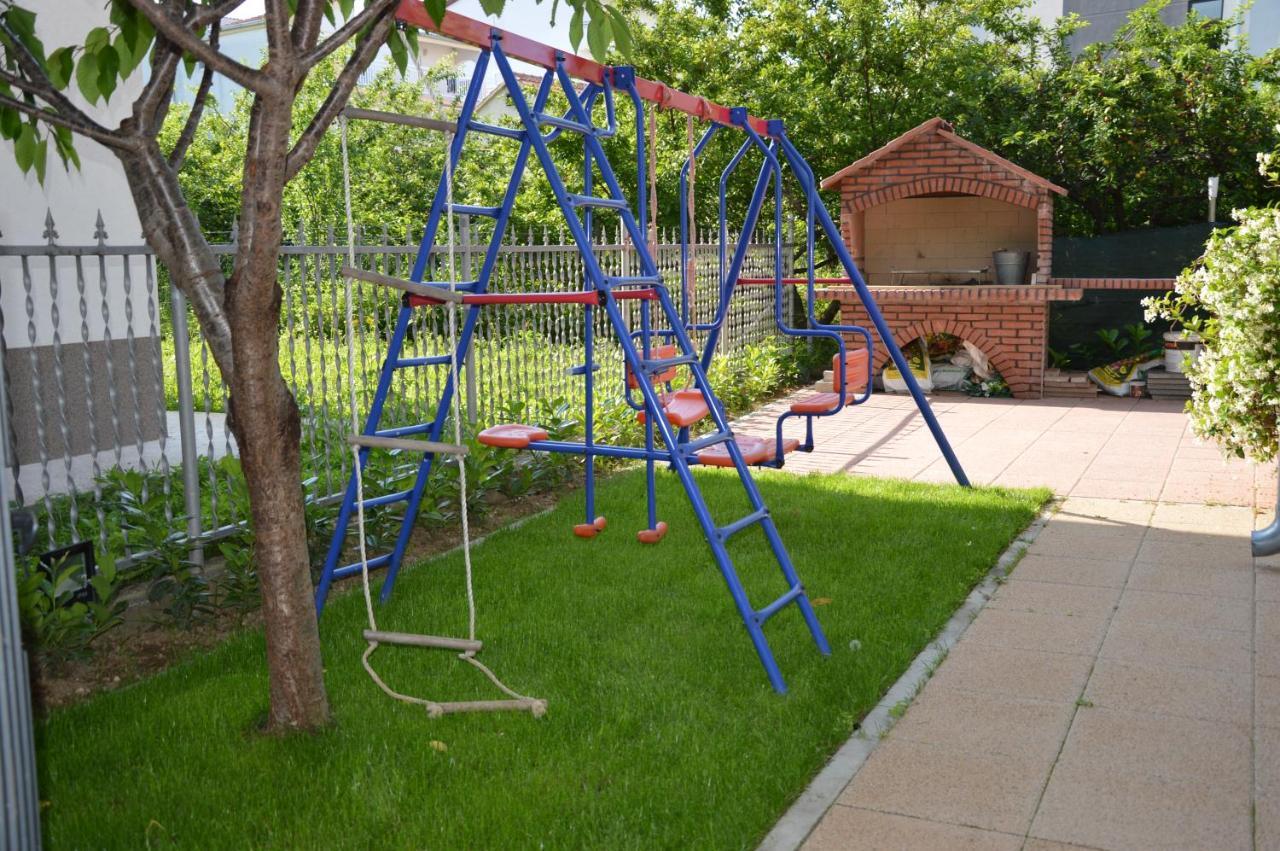Apartments Babic Подстрана Экстерьер фото